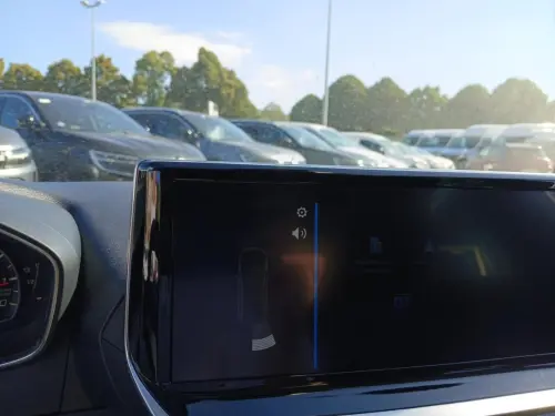 Peugeot 208 PureTech 100 S&S BVM6 Active - Photo 21