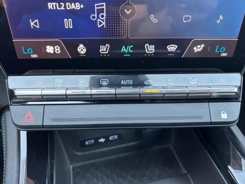 Renault Austral E-Tech hybrid 200 Iconic esprit Alpine - Photo 21
