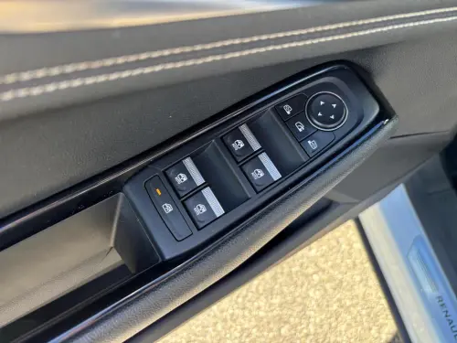 Renault Austral E-Tech hybrid 200 Iconic - Photo 10