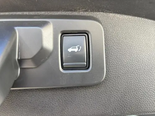 Renault Austral E-Tech hybrid 200 Iconic - Photo 20