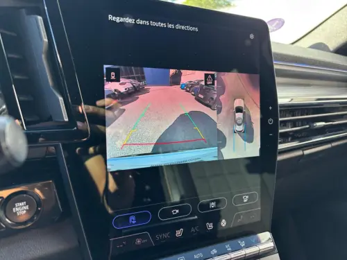Renault Austral E-Tech hybrid 200 Iconic - Photo 23