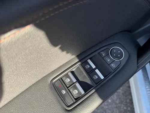 Renault Captur TCe 160 EDC - 21 Initiale Paris - Photo 10