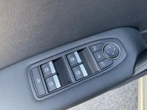 Renault Captur TCe 90 Techno - Photo 10