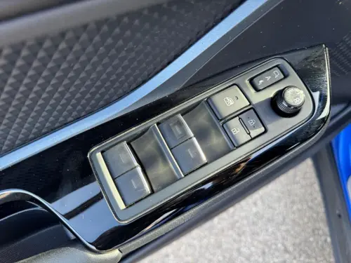 Toyota C-HR C-HR Hybride 1.8L Edition - Photo 10