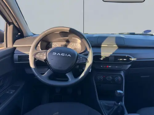 Dacia Sandero SCe 65 Essential - Photo 11