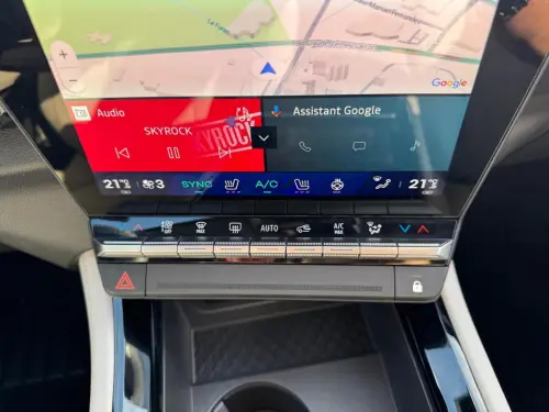 Renault Espace Espace full hybrid E-Tech 200 ch 7pl Iconic - Photo 14