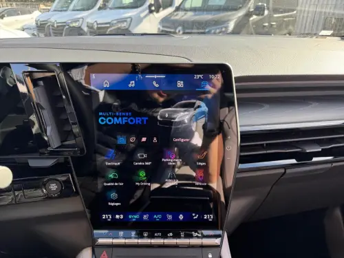 Renault Espace Espace full hybrid E-Tech 200 ch 7pl Iconic - Photo 23