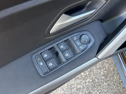 Dacia Bigster Bigster Hybrid 155 Journey - Photo 10