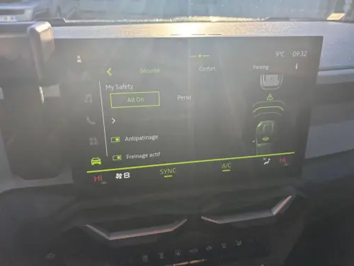 Dacia Bigster Bigster Hybrid 155 Journey - Photo 22