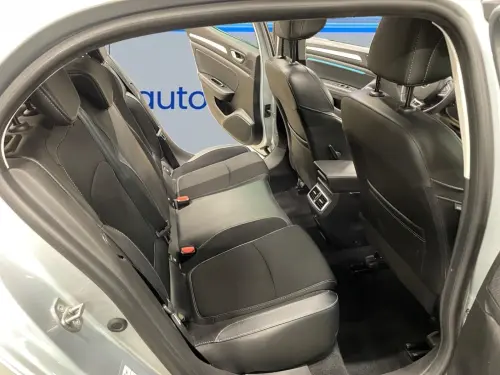 Renault Megane Megane IV Berline TCe 140 EDC Techno - Photo 17