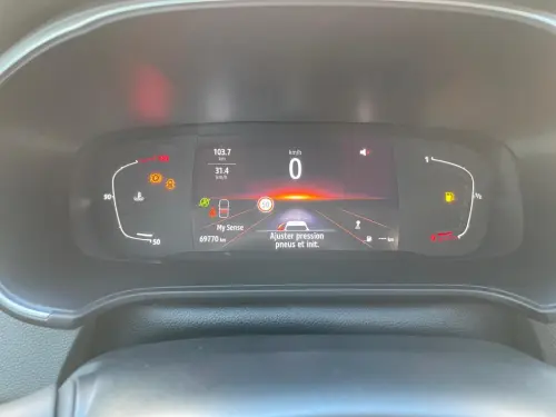 Renault Megane Megane IV Berline TCe 140 Techno - Photo 13