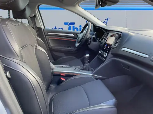 Renault Megane Megane IV Berline TCe 140 Techno - Photo 16