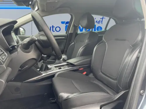 Renault Megane Megane IV Berline TCe 140 Techno - Photo 9