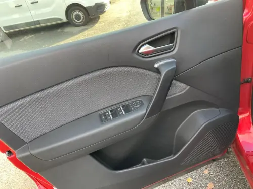 Renault Captur mild hybrid 160 EDC Techno - Photo 10