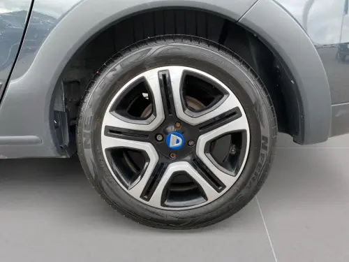 Dacia Lodgy TCe 130 FAP 7 places 15 ans - Photo 8