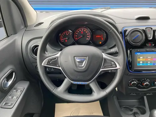 Dacia Lodgy TCe 130 FAP 7 places 15 ans - Photo 12