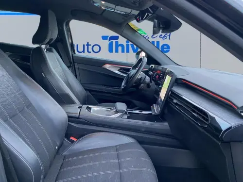 Renault Austral E-Tech hybrid 200 Techno - Photo 16