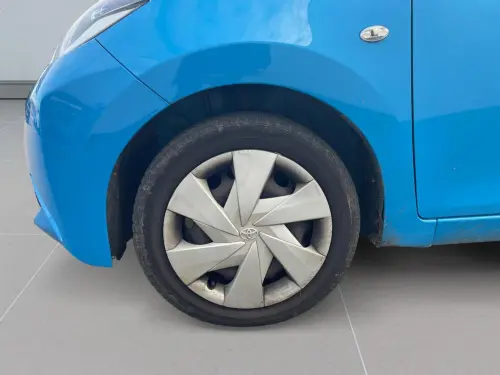 Toyota Aygo 1.0 VVT-i x-wave 3 - Photo 8