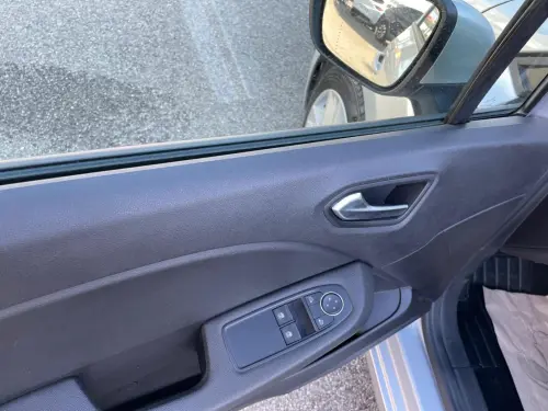 Renault Clio Clio E-Tech 140 - 21 Business - Photo 10