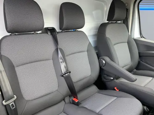 Renault Trafic TRAFIC FGN L1H1 3T BLUE DCI 130 GSR2 ADVANCE - Photo 17