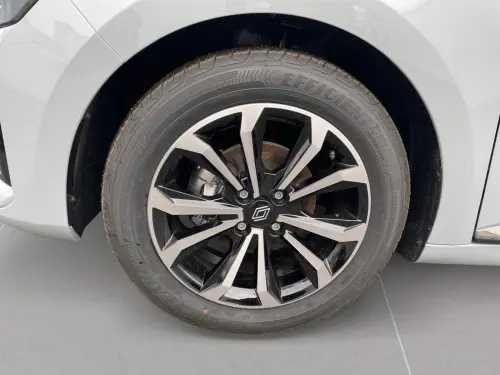 Renault Clio Clio TCe 90 ch GSR2 Techno - Photo 8