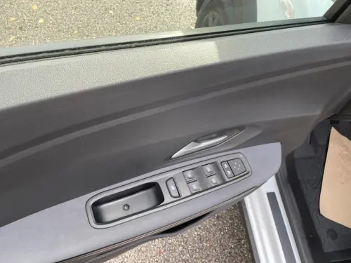 Dacia Sandero ECO-G 100 GSR2 Stepway Extreme - Photo 10