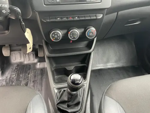 Renault Kangoo BLUE DCI 75 CONFORT - Photo 14