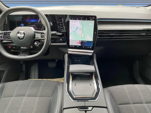 Renault Austral E-Tech hybrid 200 Techno - Photo 11