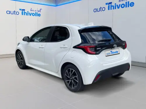 Toyota Yaris Yaris Hybride 116h Design - Photo 2