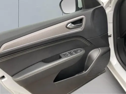 Renault Arkana E-Tech 145 - 23 Techno - Photo 10