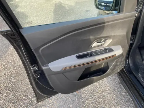 Dacia Sandero ECO-G 100 GSR2 Stepway Extreme - Photo 10