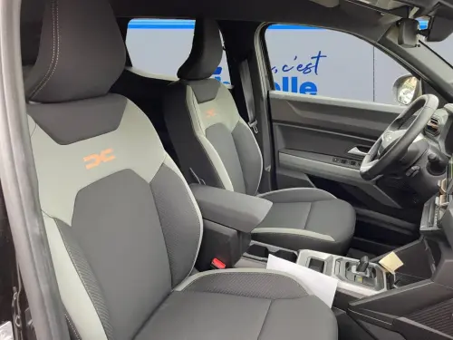 Dacia Duster Hybrid 140 Extreme - Photo 15