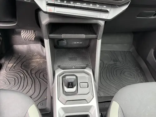 Dacia Duster Hybrid 140 Extreme - Photo 20