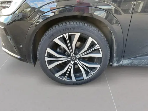 Renault Austral E-Tech hybrid 200 Iconic - Photo 8