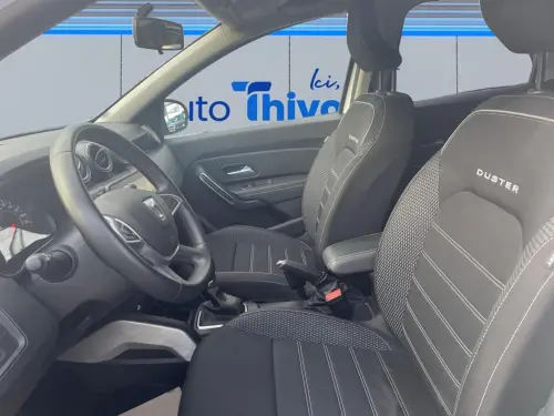 Dacia Duster TCe 150 FAP 4x2 EDC Prestige - Photo 9