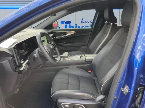 Renault Austral E-Tech hybrid 200 Iconic - Photo 9