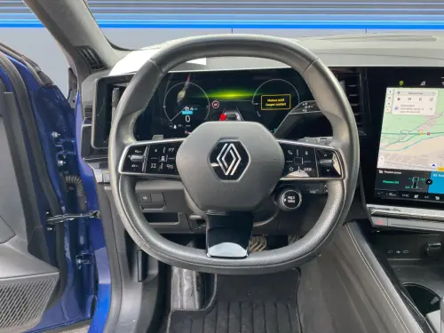 Renault Austral E-Tech hybrid 200 Iconic - Photo 12