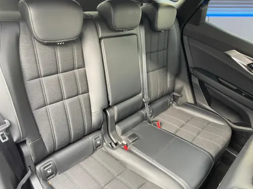 Renault Austral E-Tech hybrid 200 Iconic - Photo 17