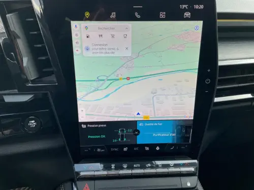 Renault Austral E-Tech hybrid 200 Iconic - Photo 20