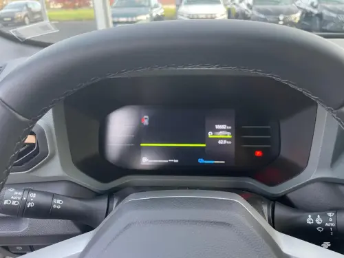 Dacia Duster Hybrid 140 Extreme - Photo 13