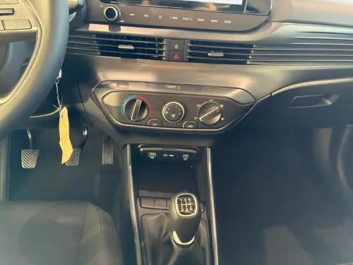 Hyundai i20 1.2 79 Initia - Photo 14