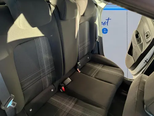 Hyundai i20 1.2 79 Initia - Photo 17