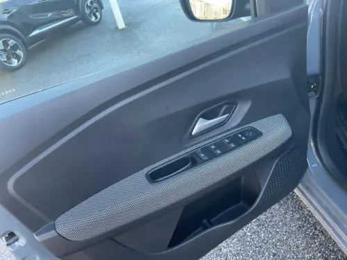 Dacia Sandero ECO-G 100 Expression - Photo 10