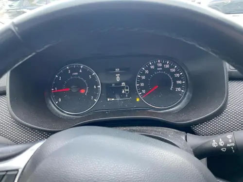 Dacia Sandero TCe 90 - 22B Confort - Photo 13