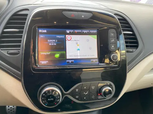 Renault Captur TCe 120 Energy Initiale Paris - Photo 20