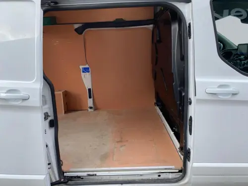 Ford Transit 300 L2H2 2.0 ECOBLUE 130 BVA LIMITED - Photo 17