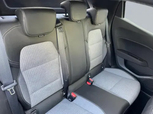 Renault Clio Clio TCe 90 ch GSR2 Techno - Photo 17