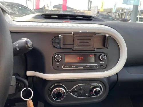 Renault Twingo E-Tech Twingo III E-Tech Authentic - Photo 19