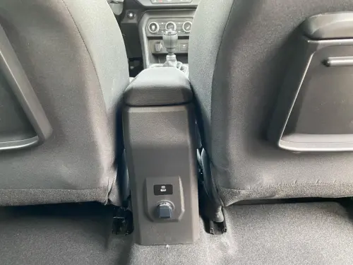 Dacia Jogger TCe 110 7 places GSR2 Extreme - Photo 17