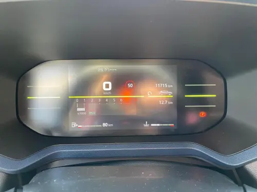 Dacia Duster Mild Hybrid 130 Journey - Photo 13
